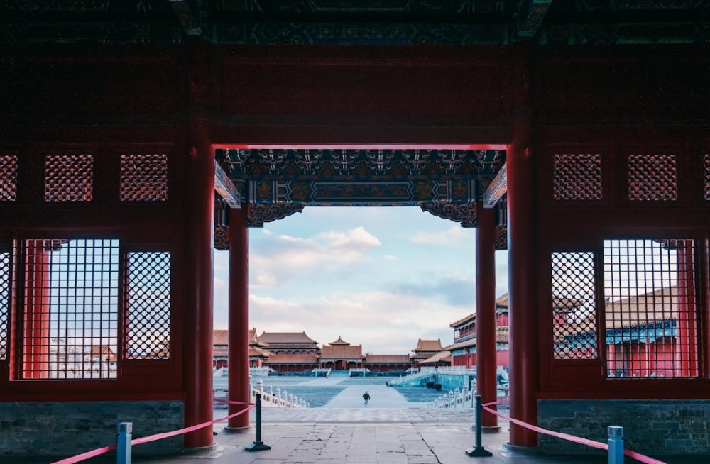 仿古門(mén)窗的建造有哪些講究？后期維護維護與保養如何做？