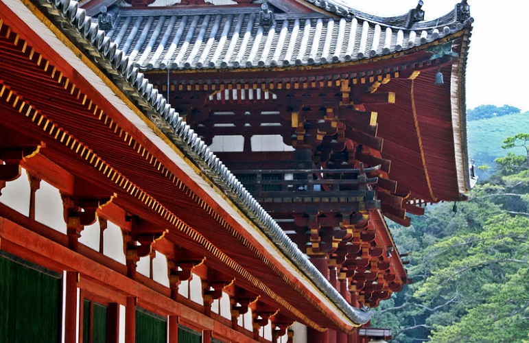 仿古門(mén)窗的細節之美：分享金屬配件有哪些講究？